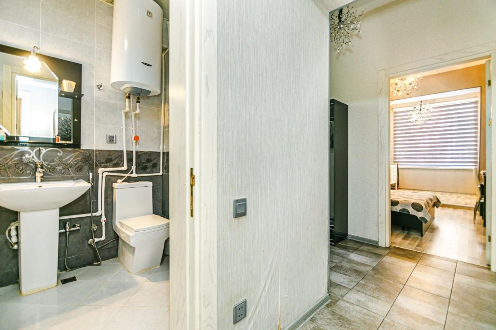 Azneft Square Deluxe Apartment باكو المظهر الخارجي الصورة