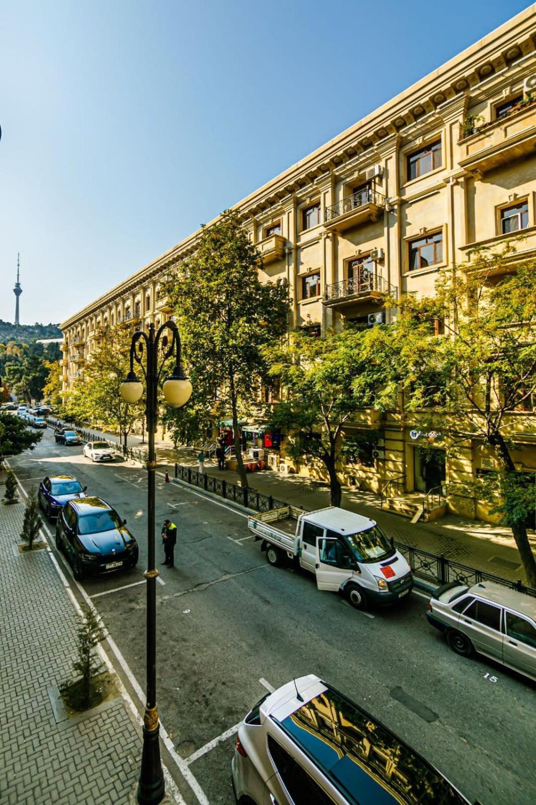 Azneft Square Deluxe Apartment باكو المظهر الخارجي الصورة